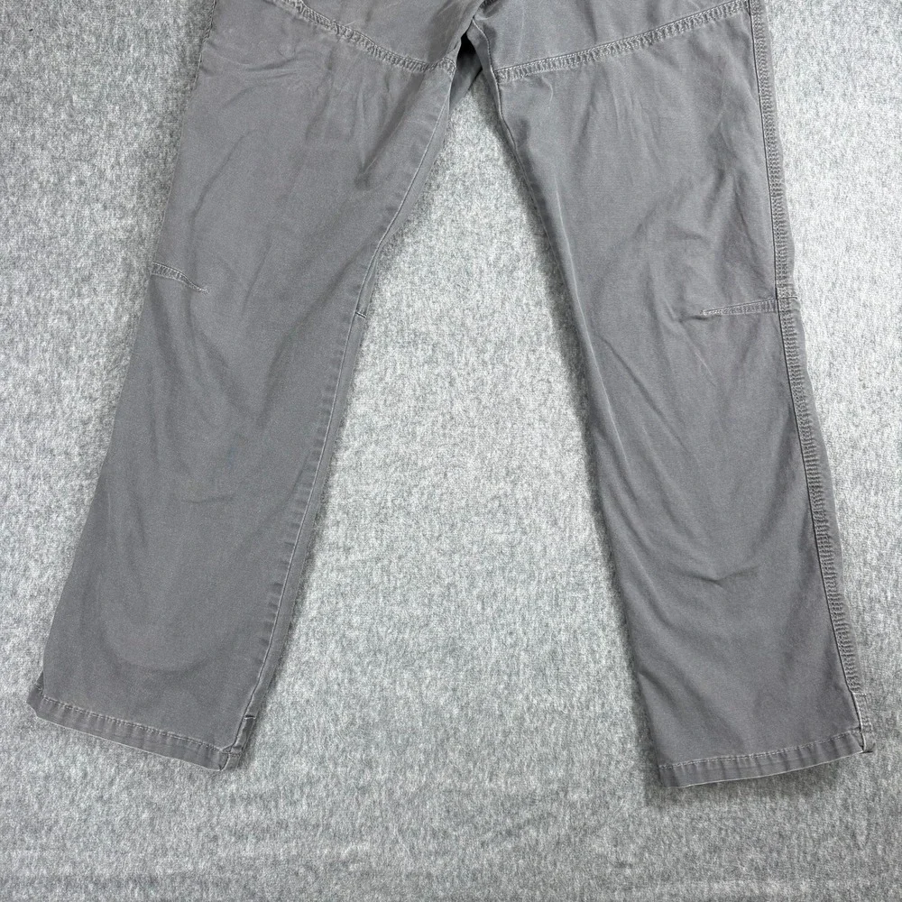 Wrangler Pants Mens 32x30 Grey ATG All Terrain Gear Straight Outdoor Distressed